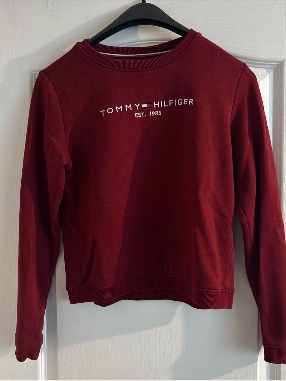 Tommy Hilfiger Kids Crewneck Sweatshirt size XL (16-18)